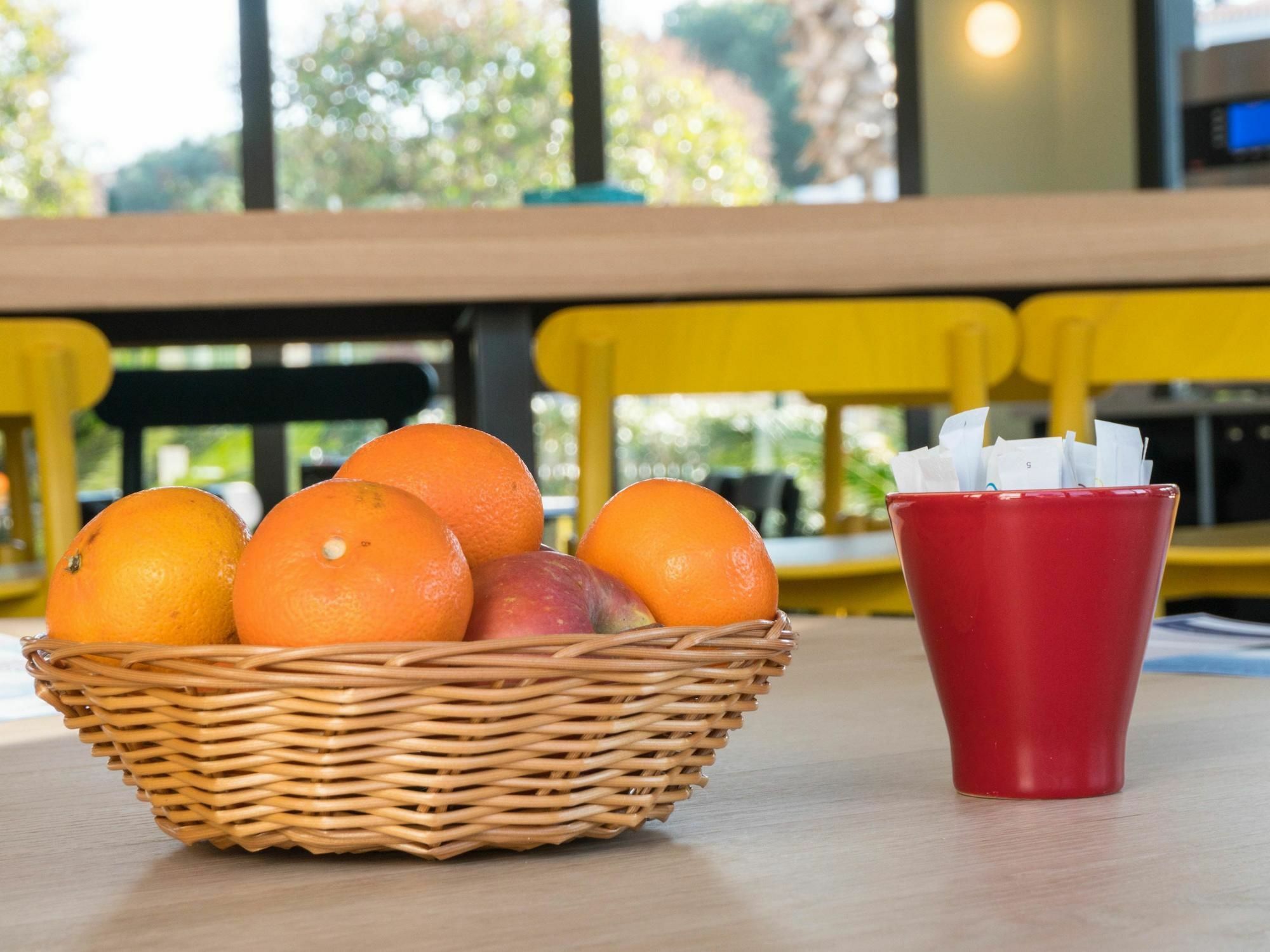 Ibis Styles Perpignan Canet En Roussillon Dış mekan fotoğraf